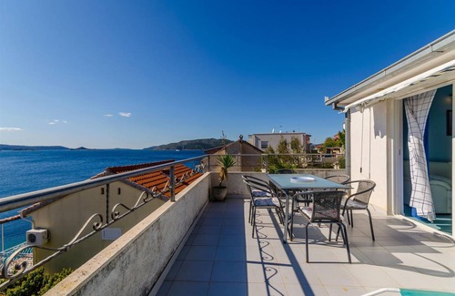 Okrug Donji Apartment | 55 m² Apartment ∙ 2 bedrooms ∙ 5 guests