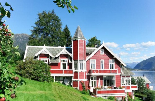 Balestrand Apartment | 55 m² Apartment ∙ 2 bedrooms ∙ 3 guests