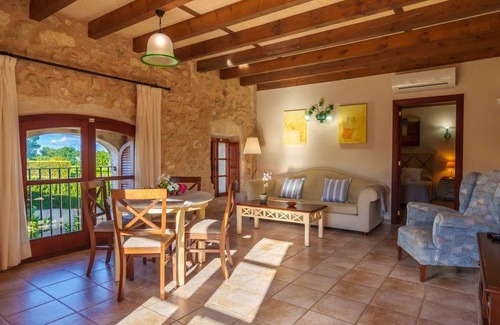 Maria de la Salut House | 55 m² Farmhouse ∙ 1 bedroom ∙ 4 guests