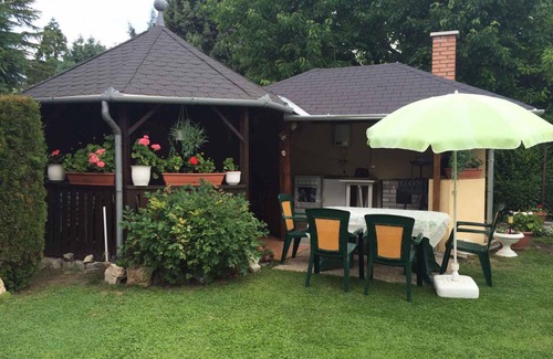 Keszthely House | 55 m² House ∙ 2 bedrooms ∙ 5 guests