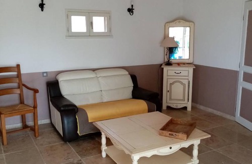 Villars House | 55 m² House ∙ 2 bedrooms ∙ 4 guests
