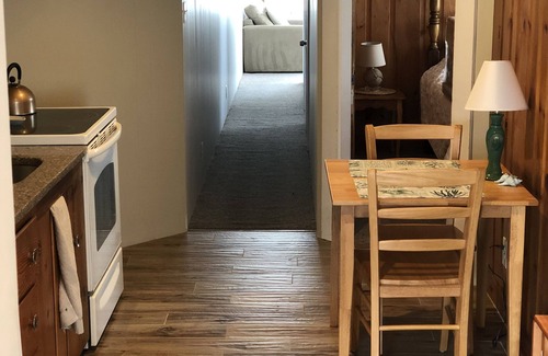 Wells Beach Condo | 55 SECOND WALK TO WELLS BEACH-RENOVATED KITCHEN/BATH-LARGE YARD. 10/9-10/13 OPEN