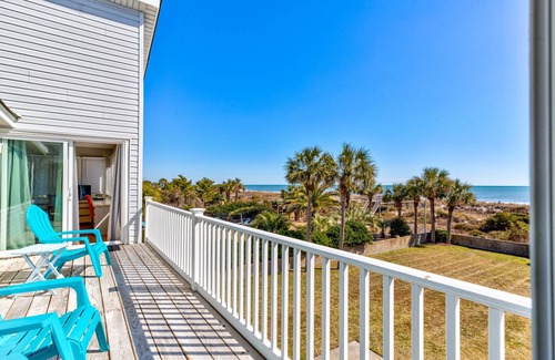 Golden Mile House | 557 m² House ∙ 9 bedrooms ∙ 21 guests