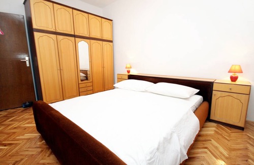 Jesenice Apartment | 56 m² Apartment ∙ 2 bedrooms ∙ 5 guests