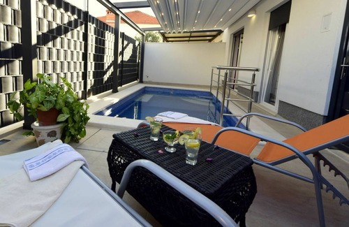 Trogir Apartment | 58 m² Apartment ∙ 2 bedrooms ∙ 4 guests