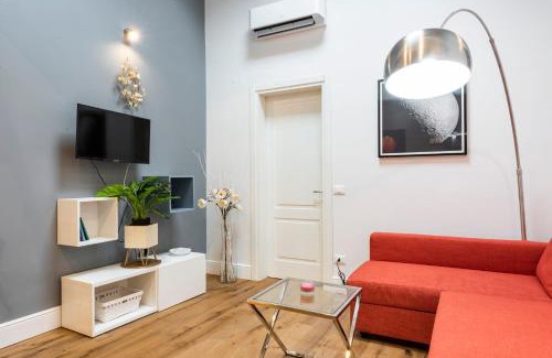 San Lorenzo Apartment | 58 Via Guelfa