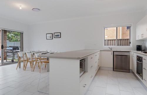 Fingal Bay House | 5b Bent Street large house with ducted air con foxtel and wifi