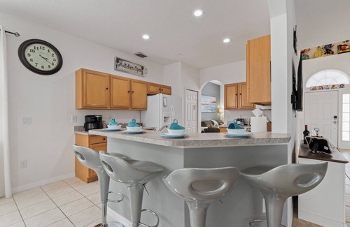 Haines City House | 5bd Villa Eman Private Pool/Hot Tub close2Legoland