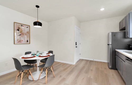MacGregor House | 5bed 4bath · Centrally Located · Perfect for Group