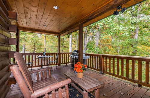 Nashville Cabin | 5BR, 5.5BA log cabin