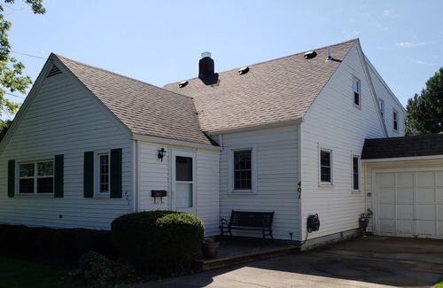 Huron House | 5BR home in Old Homestead 1 with Private Beach. 10 min. to Cedar Point, Huron OH