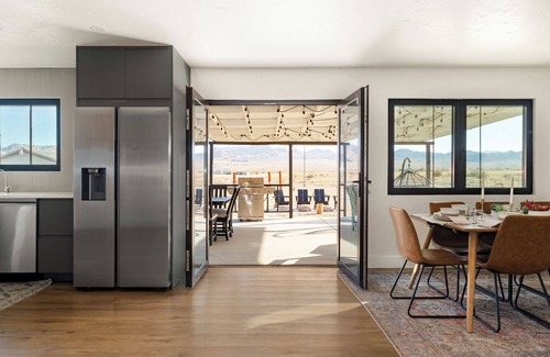 Joshua Tree House | 5BR - Hot Tub, Pool, Sauna - Near Joshua Tree NP