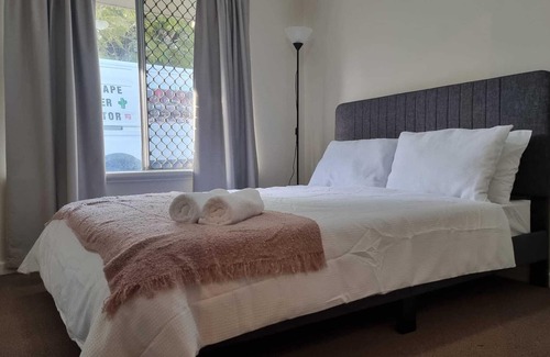 Burswood House | 5BR House, next to Crown & CBD!