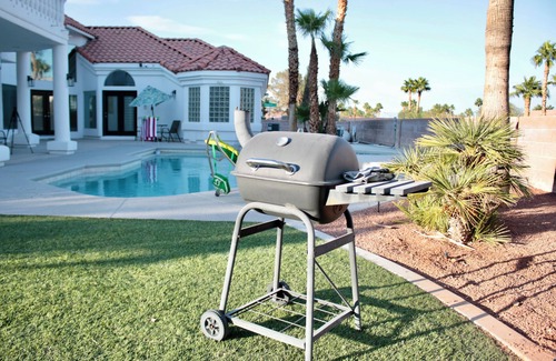 Spring Valley Villa | 5BR Luxury Oasis Pool &Karaoke Near Strip Secure & Quite
