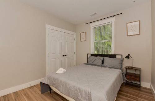 Charlotte House | 5BR Retreat With Hot Tub - Near Uptown & Airport!