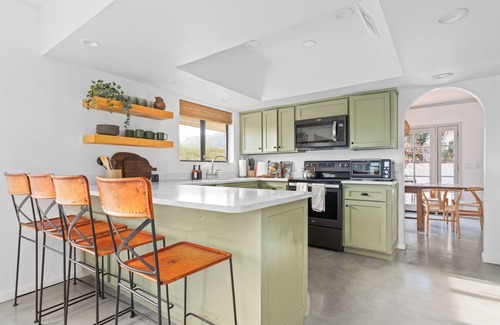 Cimarron Foothills Estates House | 5BR Tucson Retreat w/Pool, Spa, Game Room, Views