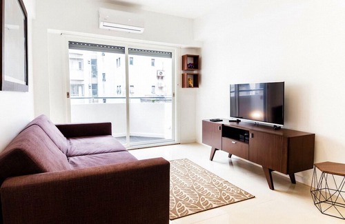Congreso Apartment | 5D - Gorgeous Downtown Apt.