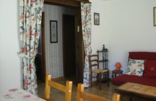 Praz-sur-Arly Ski Chalet | 5KM OF MEGEVE NICE CHALET INDIVIDUAL FOR 2 TO 6 PEOPLE