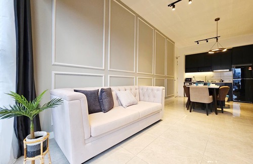 Bukit Bintang Apartment | 5minutes to Pavillion Bukit bintang, Modern 3 Bedroom Apartment.