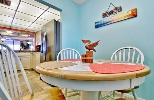 Sand Key Condo | 5th-floor beachfront condo with balcony, views, heated pool, sauna & hot tub