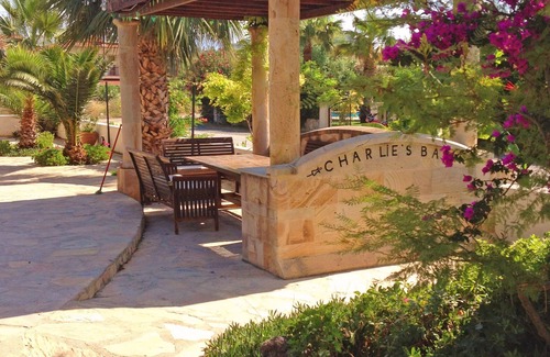 Dalyan City Center Villa | 6 bed/bath luxury villa private pool and bar, free wifi aircon Sat TV 3 lounges