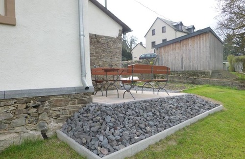 Bermel Apartment | 6-bed holiday house volcano - Ferienhaus Vulkan Hochbermel