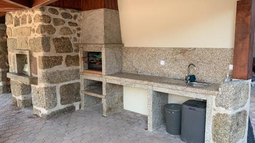 Tondela House | 6 bedroom countryhouse with pool - Casa do Sepião