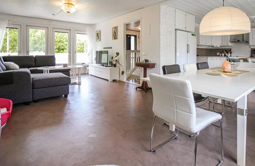 Vittaryd House | 6 bedroom pet friendly home in Vittaryd