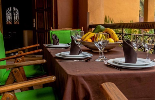Gueliz Villa | 6 BEDROOM VILLA WITH PRIVATE POOL MARRAKECH