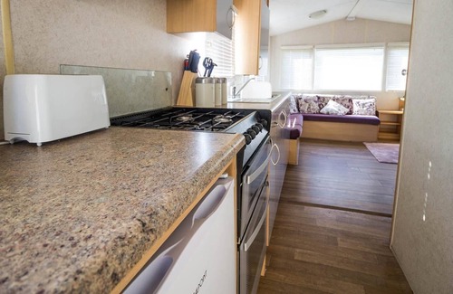 Clacton-on-Sea House | 6 berth caravan with decking at Martello Beach Holiday Park in Essex ref 29016Y