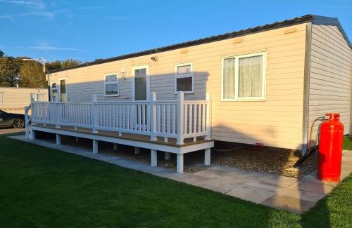 Ingoldmells House | 6 Berth Central heated on The Chase (Balmoral)