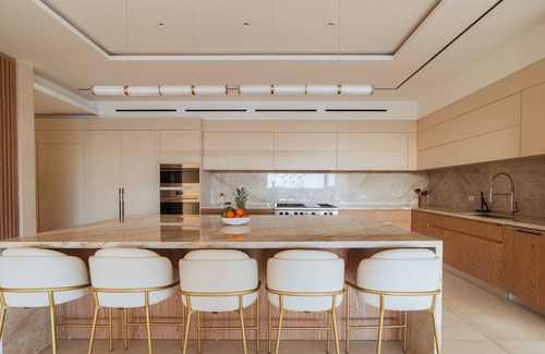 Papagayo Peninsula Villa | 6 BR architectural masterpiece that redefines luxury living.