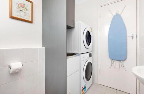 Daglish Apartment | 6 Cute Cunningham Close To Subiaco - Sleeps 2