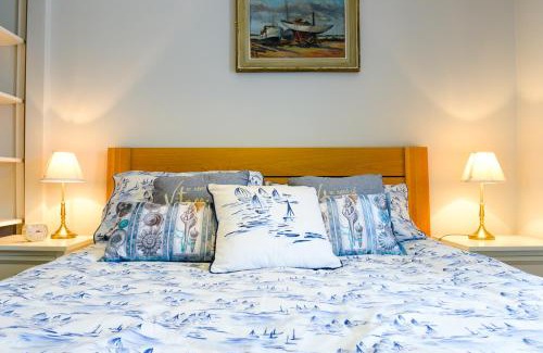 West Bay Apartment | 6 Driftwood