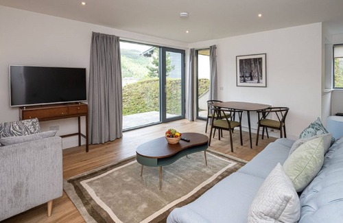 Kenmore Apartment | 6 Loch View with loch views