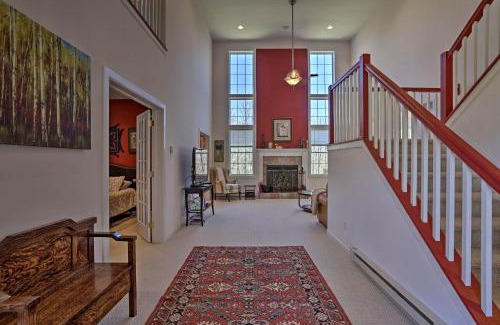 Pocono Pines House | 6 Mi to Kalahari Pocono Pines Golf Course Home!
