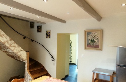 Saint-Martin-le-Bouillant House | 6-person gîte with terrace and heated swimming pool 40km from Mont Saint Michel