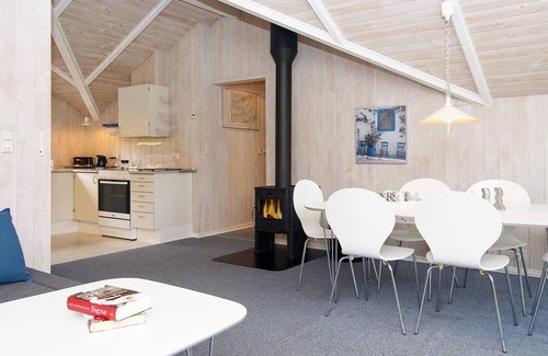 Farvang House | 6 person holiday home in Fårvang-By Traum