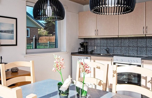 Hvidbjerg Strand House | 6 person holiday home in Børkop
