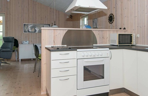 Hejlsminde Strand House | 6 person holiday home in Hejls-By Traum