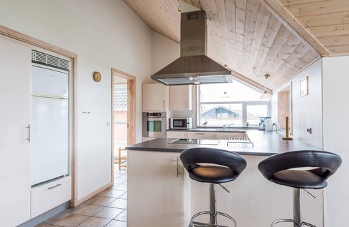 Skaven Strand House | 6 person holiday home in Tarm