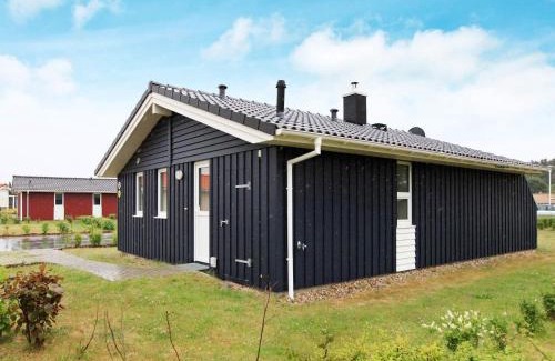 Lensterstrand House | 6 person holiday home in GROEMITZ