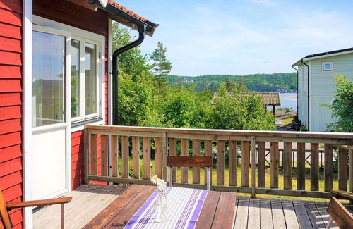 Sundsandvik House | 6 person holiday home in UDDEVALLA
