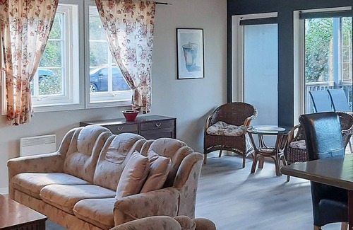 Lyngdal Apartment | 6 person holiday home in lyngdal