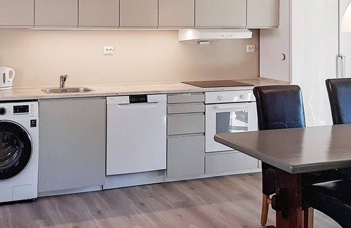Lindesnes Apartment | 6 person holiday home in lyngdal