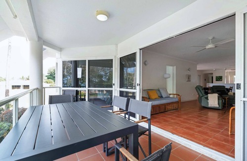 Wongaling Beach Apartment | 6 Ulysses -Spacious Beachfront Apartment