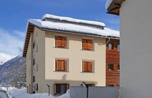 Samedan Apartment | 60 m² Apartment ∙ 2 bedrooms ∙ 4 guests