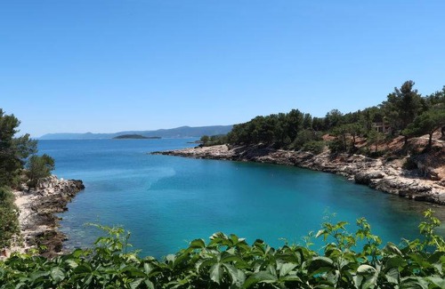 Cove Basina (Jelsa) Apartment | 60 m² Apartment ∙ 2 bedrooms ∙ 5 guests
