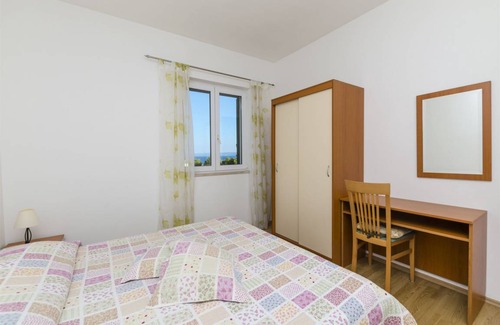 Bol Apartment | 60 m² Apartment ∙ 2 bedrooms ∙ 5 guests