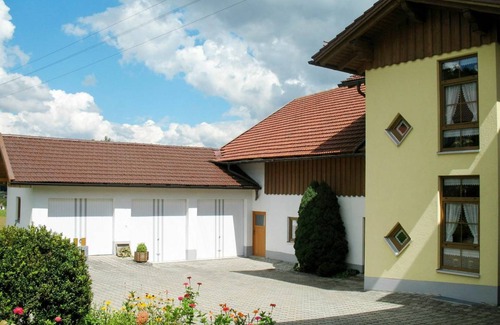 Fahrnbach Apartment | 60 m² Apartment ∙ 2 bedrooms ∙ 4 guests